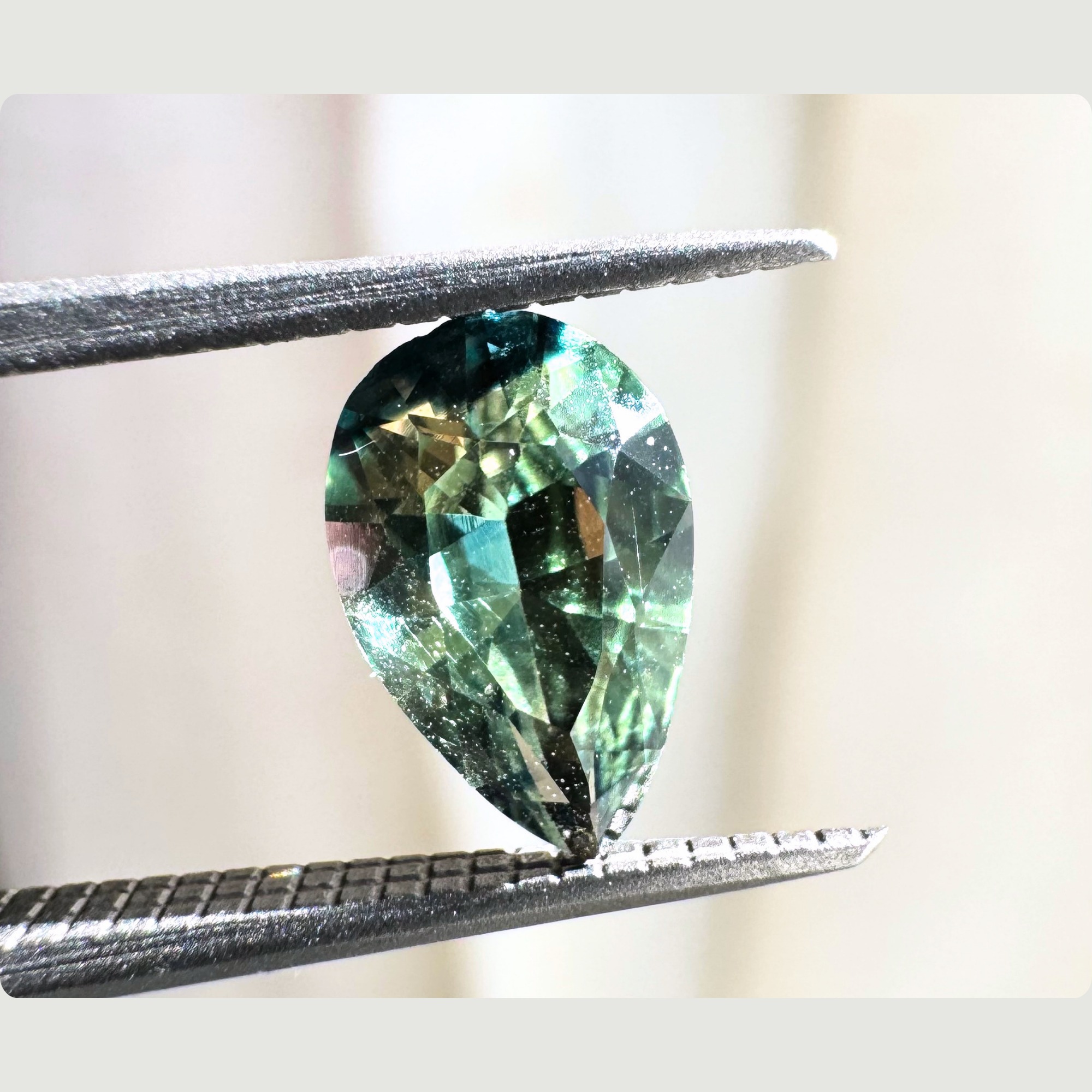 0.87ct Pear Shaped Natural Sapphire